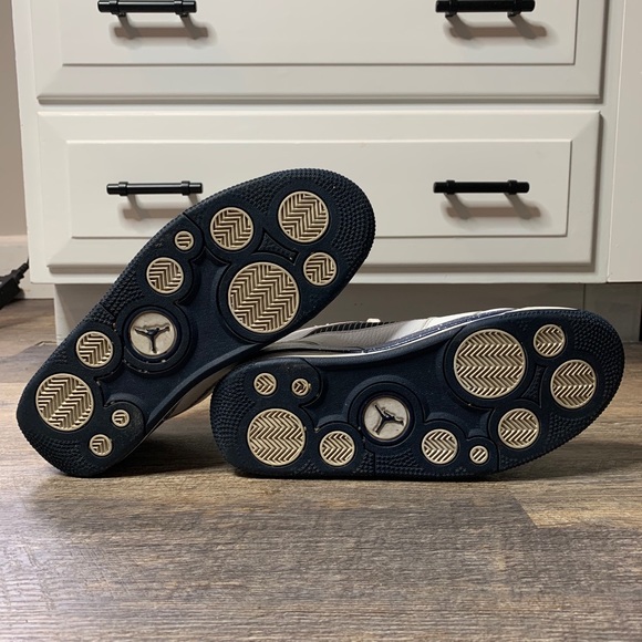 Men’s Air Jordan Flight 9 Sneakers - Picture 5 of 8